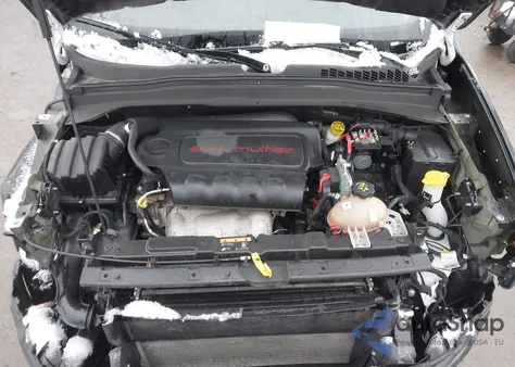 2018 Jeep Renegade Trailhawk 4X4 from USA, damaged, VIN ZACCJBCB9JPH51807